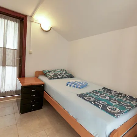Apartments Silva Novalja Exterior photo