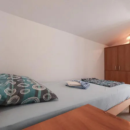 Apartments Silva Novalja Exterior photo